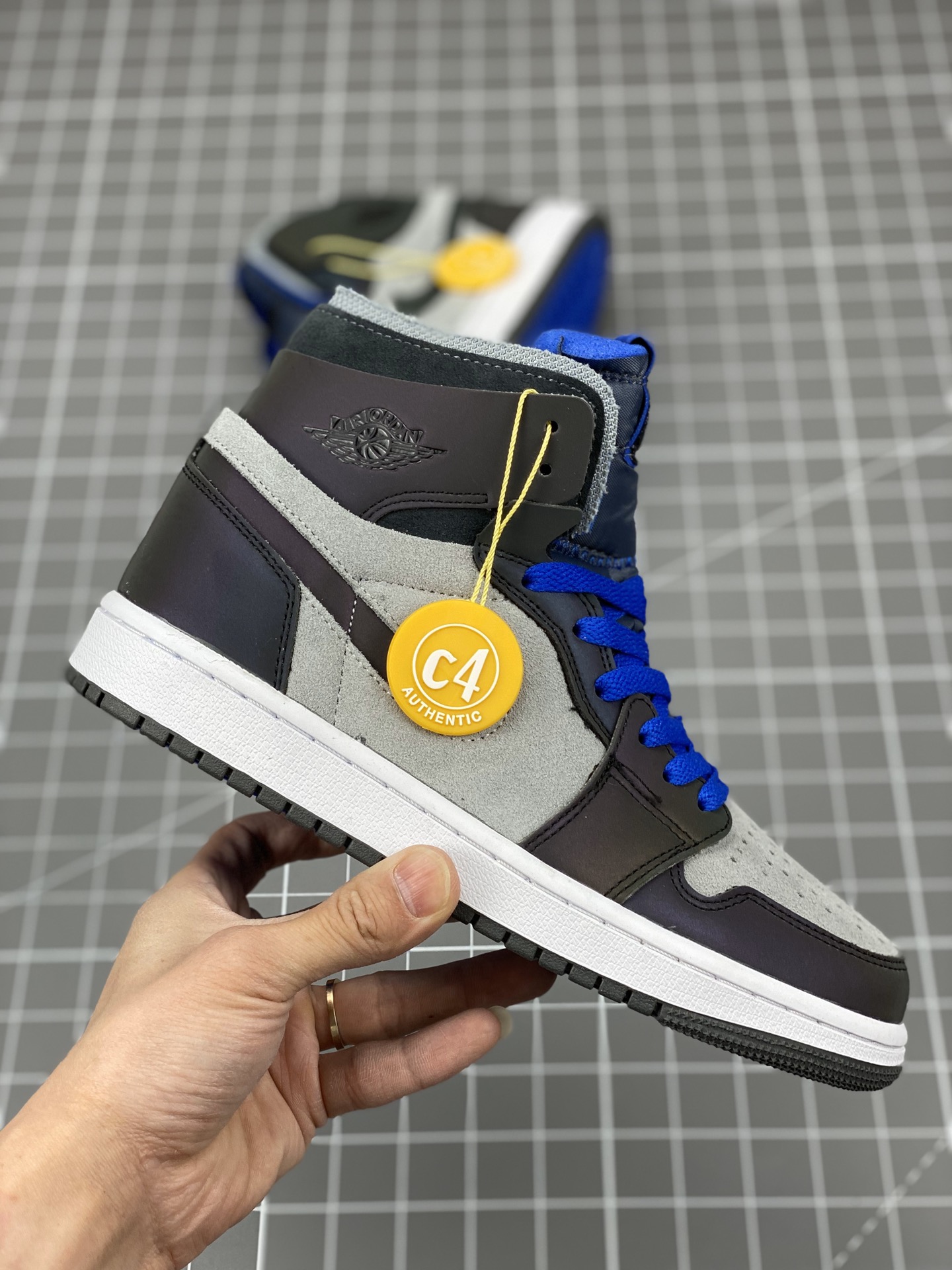 Basketball Shoes-75